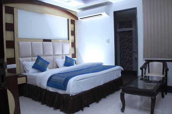 Sohana Palace Nuova Delhi Esterno foto